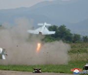 북한 ‘자폭형 무인기’ 첫 공개...북러 군사협력 가능성 제기(종합)