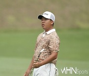 [mhn포토] 아들 김도윤, 미래의 꿈나무