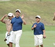 [mhn포토] 김도윤-김광혁-김온유-김종록, 화목한 부자들