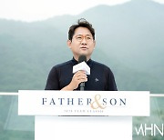 [mhn포토] 홍순성 대표이사, 젝시오 파더앤선 즐기세요