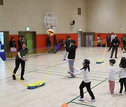 교원단체 "초등학교, 스포츠강사 의무 배치보단  전담교사 필요"