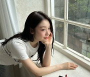 '고우림♥︎' 김연아, 흰 티셔츠에 청바지만 입고도 이 정도 비주얼