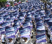 의정갈등 넉달, PA간호사 57% 늘어… 파업 땐 수술 못해