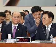 [사설] 방송정쟁 날 지새는 과방위, AI기본법만이라도 처리하라