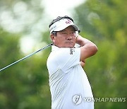 최경주, 시니어 무대에서의 경쟁력 입증…메이저 챔피언십 우승 이어 준우승