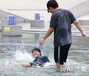 울산, 낮 최고 32도 '폭염'…"온열질환 주의"