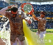 언제나 기분 좋은 끝내기 물세례