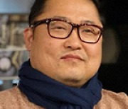 강석근의 ‘지구의 언어’, 서울 유리지공예상