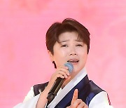 [TD포토] 마이진 '완벽한 무대매너'