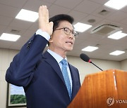 김문수 "박근혜 탄핵 잘못됐다…그분이 뇌물죄면 나도 뇌물죄"