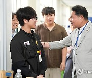 신경호 교육감, 전국기능대회 참가한 학생 선수들 격려