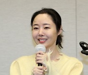 민희진, 어도어 대표서 물러난다…뉴진스 프로듀싱 업무는 계속