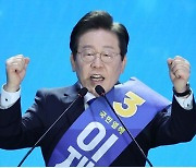 강위원도 물러난다, 흔들리는 '호위부대' 혁신회의…비판 의식 행보?