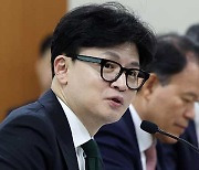 한동훈 “의료개혁 본질 유지하되 국민 불안감 덜 해결책 필요”