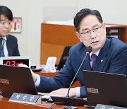 연금개혁 신경전…與 “공적연금 구조개혁”-野 “기금운용방식 개선” [이런정치]