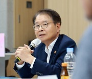 고용부 내년 예산안서 ‘저출생 대책’ 비중 10% 넘었다 [2025 예산]