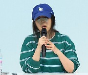 민희진 "하이브의 일방적 해임 통보…주주간 계약 위반"