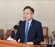 조규홍, '간호법' 상임위 통과에 "감사함과 막중한 책임감 느껴"