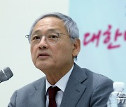 문체부 "체육회 거치지 않고 예산 직접 집행, 법적 문제 없어"