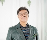 [인터뷰②] 남진 "올해 은퇴 선언한 '라이벌' 나훈아, 솔직히 이해 안 돼"('오빠, 남진')