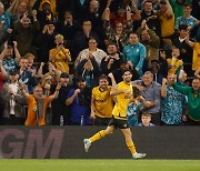 Wolves beat Burnley to reach Carabao Cup R3 as Spurs prepare to enter fray