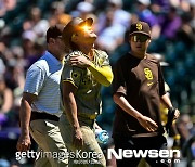 김하성, 복귀 임박? MLB.com “훈련 소화한 김하성, 확장로스터에 복귀할 수도”