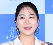 김지영,'영화 기대해주세요' [사진]