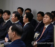 대통령실 "연금보험료 차등인상, 중장년층 수용가능 범위서 제시"