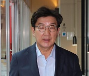 권성동 “말 한마디 툭툭 던진다고 해결 안 돼” 한동훈 대표 비판