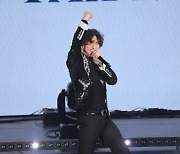 대성, 태양 콘서트 게스트 출격 "역사적인 날, 감격스러워"