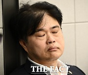 '수척한 모습'으로 대의원총회 참석한 임현택 회장 [포토]