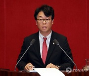 與 "민주, 검찰 아무리 겁박해도 이재명 범죄 가려지지 않아"