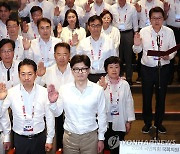 與 "의료개혁, 융통성 필요한 시점…실효성 있는 정부대책 기대"