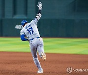 오타니, MLB 애리조나 상대로 43홈런-43도루 작성