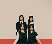 '몽환+시크' 캔디샵, 日 웹 매거진 화보 촬영 도전