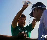 [mhn포토] 이승택 '함정우도 축하~'