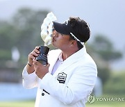 이승택, KPGA 투어 112번째 도전 만에 첫 우승