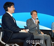 진옥동 회장 “임직원 스스로 높은 도덕적 의식 함양해야”