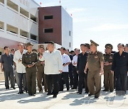 北김정은, 함경남도 함주군 지방공장 건설 현장 현지지도