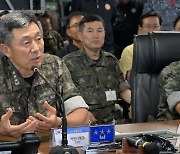 최성혁 해군작전사령관 '2024 쌍룡훈련 결정적' 행동 지휘