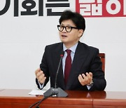 "K-정치 아이돌 만나 영광" 英대사가 극찬한 정치인은?