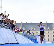 피니시 라인 향해 달리는 김황태