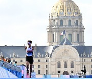 피니시 라인 향해 달리는 김황태