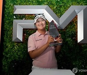 유해란, 연장서 고진영 꺾고 FM 챔피언십 제패…LPGA 통산 2승(종합2보)