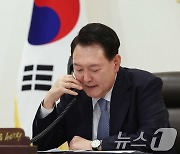 윤석열 대통령, 또 럼 베트남 신임 당서기장과 전화 통화