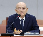 안창호 후보 "포괄적 차별금지법 반대…진화론 과학적 증명 없어"