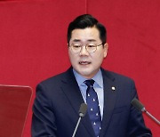 박찬대 "노동시간 단축해 아이와 함께하는 저녁 보장해야"