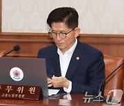 김문수 "호적 떼봐라, 일제 때 우리 국적은 '日本'…역사는 역사"