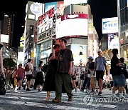 `키스 경험` 고교생, 10명 중 2명…20년 전의 절반으로 준 일본