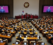 박찬대 "尹대통령, 민심 거역한다면 결국 불행한 전철 밟게 될 것"